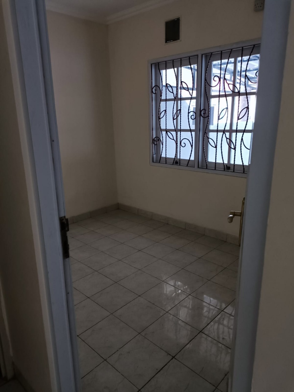 DiSewakan Rumah di Catania Deltamas Cikarang